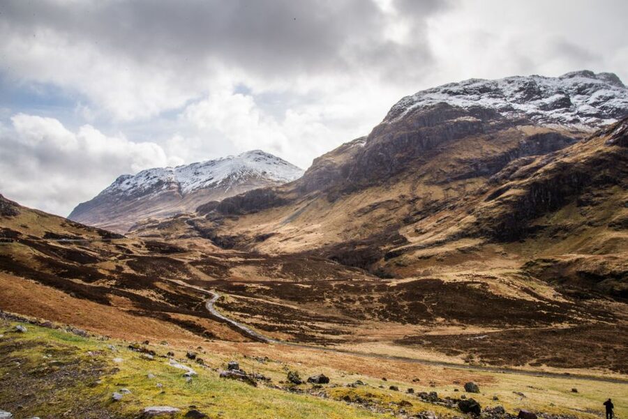Edinburgh: Loch Ness, Glencoe, and Highlands Day Tour - Guide style, audio guides, and how to get more from the narration