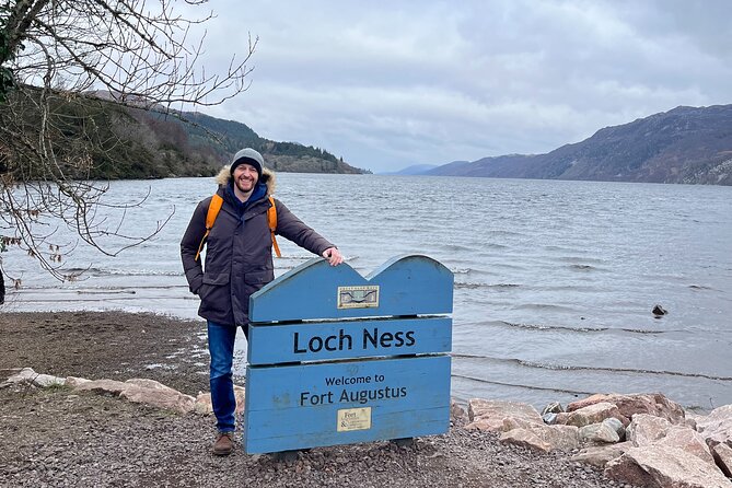 Edinburgh: Loch Ness, Glencoe & The Highlands - Getting on the coach in Edinburgh: Charlotte Square, 7:30 am