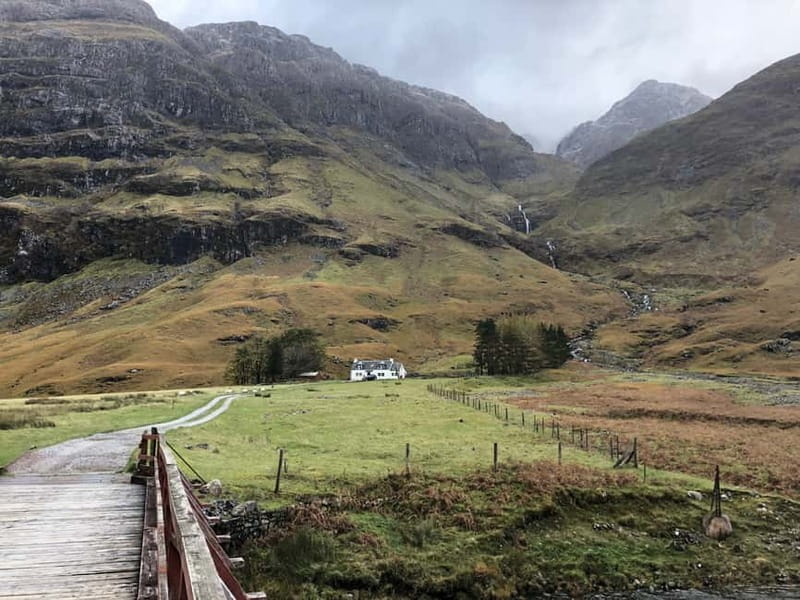 Edinburgh: Loch Ness, Inverness & Highlands Tour in Spanish - The Loch Ness drive itself: 37 km that keeps the day moving