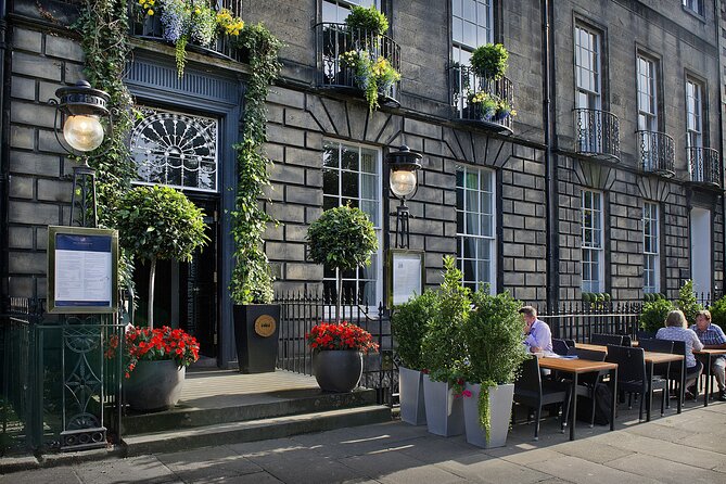 Edinburgh Luxury Private Food & Drink Tour with Eat Walk Tours - Pickup, pacing, and what the walking feels like