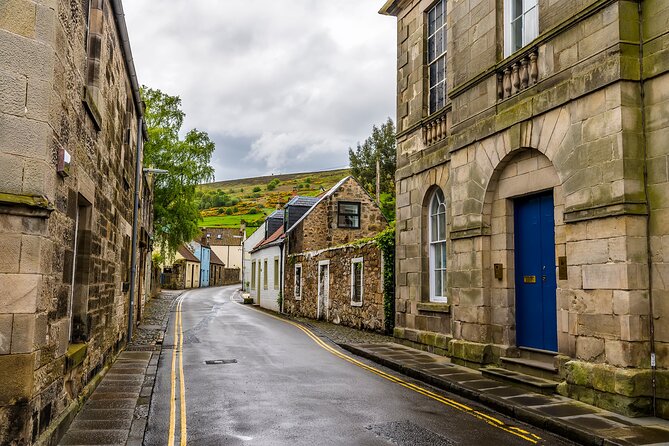 Edinburgh: Mary Queen of Scots Privately Guided Luxury Day Tour - Falkland Village and the Outlander filming link on the way