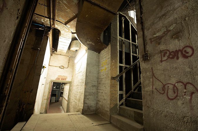 Edinburgh Nuclear Bunker Tour Discover Scotland’s Cold War Secret - What to wear and how to handle the moderate walking