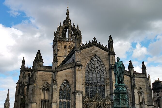Edinburgh Old Town Private Self-Guided Tour - St Giles Cathedral, myths on the cobbles, and a Scottish Enlightenment philosopher