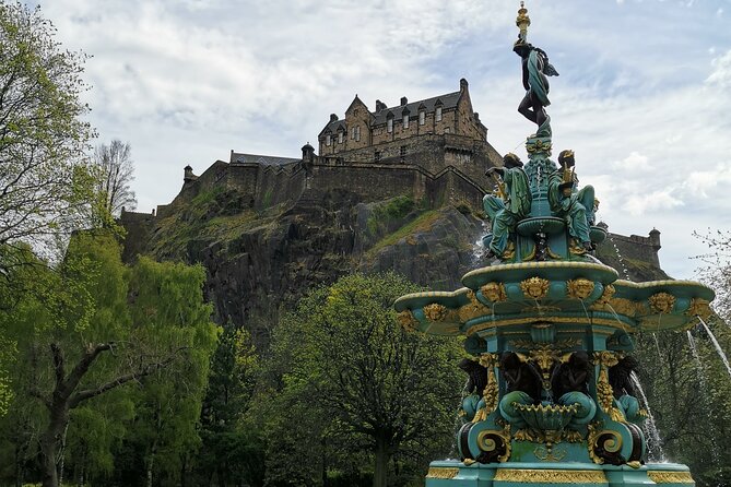 Edinburgh Old Town Private Self-Guided Tour - Starting point at Loch Ness Discovery Centre, then straight onto the Royal Mile