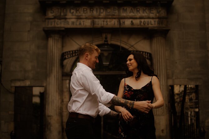 Edinburgh Photo Shoot - capture your memories ! - Optional nature detour: Circus Lane and Dean Village by the Water of Leith