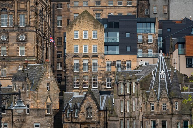 Edinburgh Photography Masterclass - Private Photography Lesson - Night portraits and flash: making people look good after dark