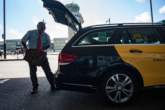Edinburgh Private Transfer from Edinburgh city centre to Edinburgh Airport - Which Vehicle Fits Your Group (And What It Means for Comfort)