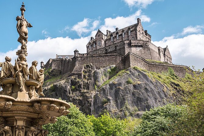 Edinburgh's Amazing Harry Potter Walking Tour - Kids Free! - Ending at Edinburgh City Chambers and the Rowling impact angle