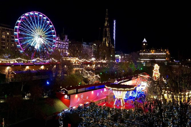 Edinburgh's Christmas Lights and festive Black Taxi Tour - Photo stops where you want them, not just where the schedule says