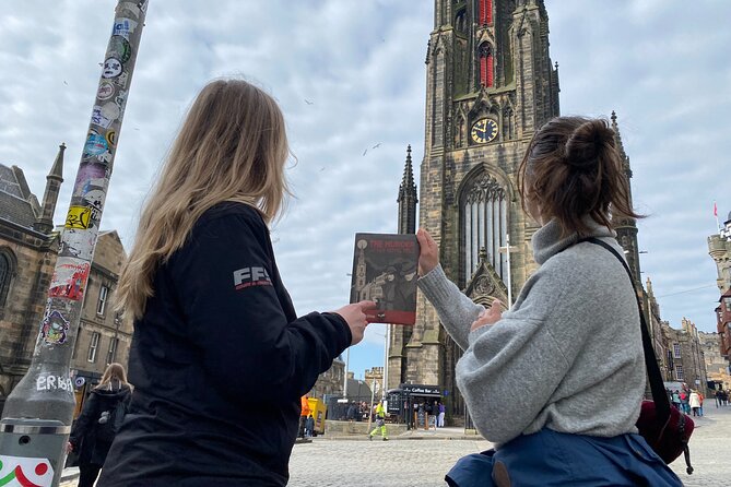 Edinburgh Self-Guided Murder Mystery Tour by the Royal Mile - Stop 2: Grassmarket, the final 30 minutes and a real finish line