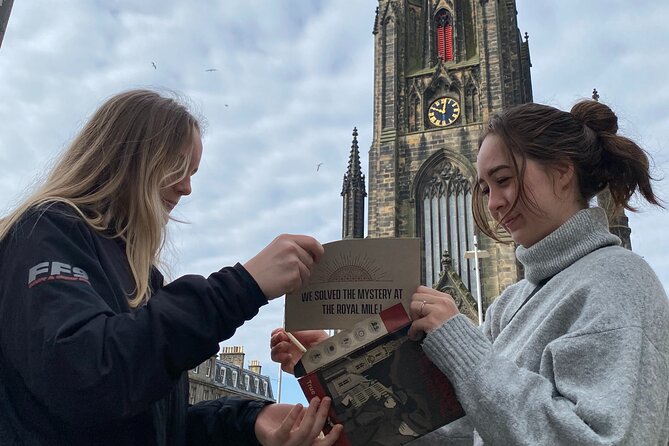 Edinburgh Self-Guided Murder Mystery Tour by the Royal Mile - Walking the Old Town: pacing tips that actually help