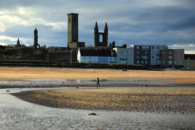 Edinburgh to St Andrews private driving tour - Kingsbarns Distillery: a craft whisky and gin option with extra admission