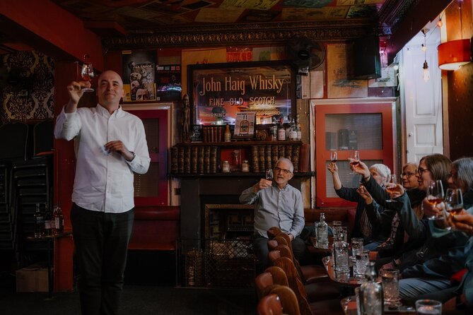 Edinburgh: Whisky Tasting with Storytelling in a Historic Pub - Waverley Bar at 3:30 pm: the setting does half the work