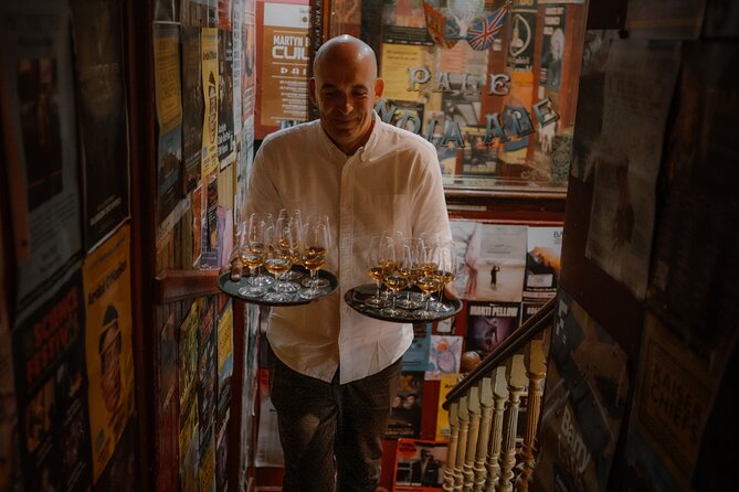 Edinburgh: Whisky Tasting with Storytelling in a Historic Pub - Who should book this whisky tasting, and who might want a different plan?