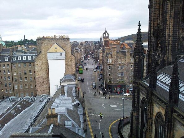 Edinburgh: Witches & Haunted History Walking Tour - Key things you get from this Edinburgh witches walk