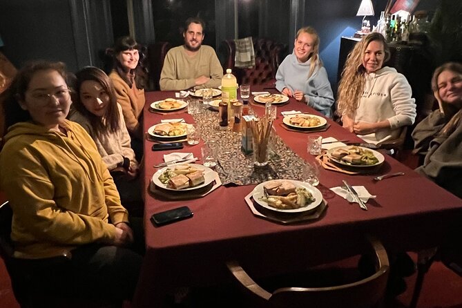 English Speaking Homestay Exploring Edinburgh and National Parks - Day 5 back in Moffat: breakfast options, bag storage, and timing for flights
