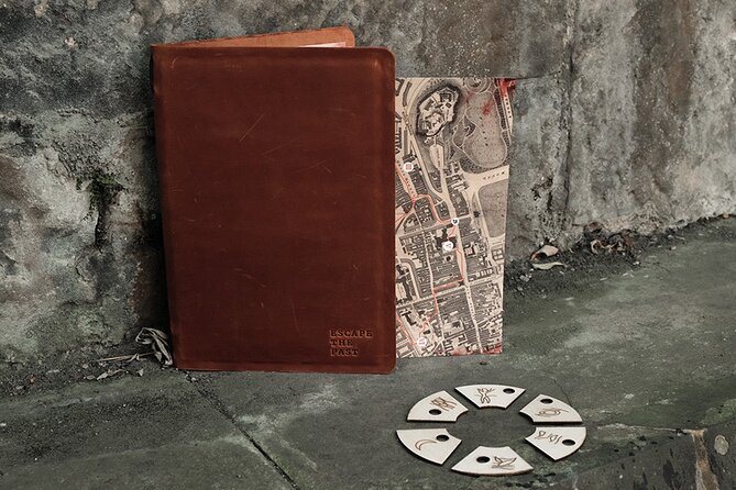 Escape Old Edinburgh with a Thrilling Outdoor Puzzle Trail - Burke and Hare style theme, and why it works in Edinburgh