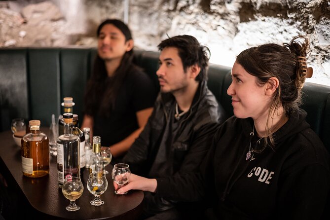 Evolution of Gin and Underground Gin Tasting in Edinburgh | 1hr - Who should book this Edinburgh gin history tour