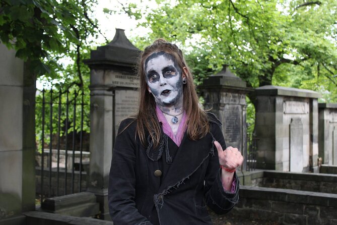 Extreme Paranormal Underground Ghost Tour in Edinburgh - South Bridge vaults and the fear of the stairs