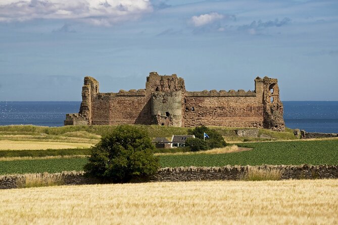 Flexible private day trips from Edinburgh with a driver or guide - Culross for Cranesmuir: A Village Moment That Breaks the Castle Pattern