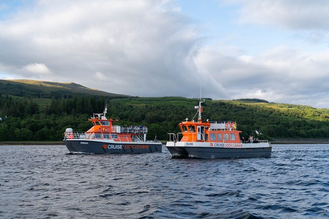 Fort William Evening Cruise - The crew’s running commentary in English: what makes the trip feel alive