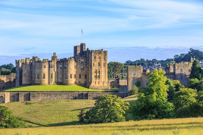 From Edinburgh: 1-day Outlander Tour - attractions included - Key highlights worth planning for