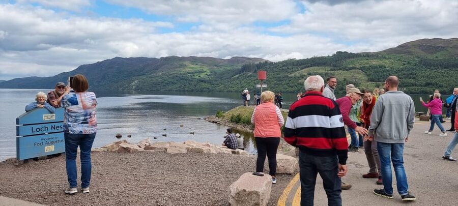 From Edinburgh: Loch Ness Private Day Tour with Transfers - Stirling Castle and Loch Lubnaig, the warm-up that makes the Highlands feel real