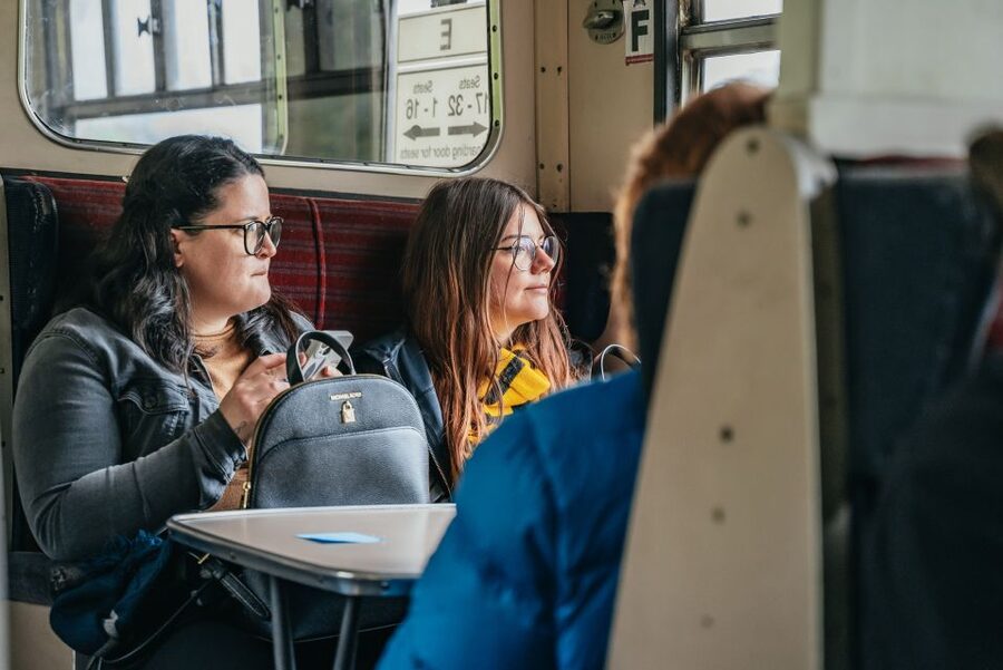From Edinburgh: Magical Highlands Tour with Jacobite Train - Guides and timing: why the day feels good (or not)