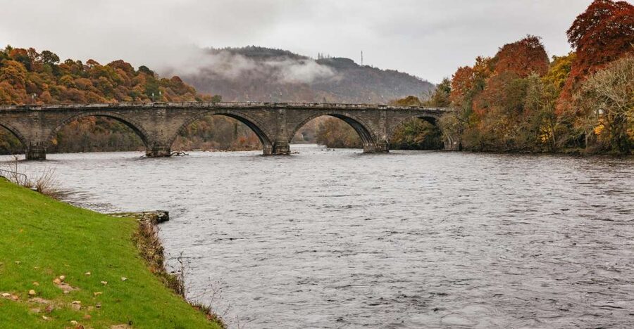 From Edinburgh: Scottish Highlands Tour with Whisky Tasting - Hermitage to Black Linn Falls, the walk that sets the tone