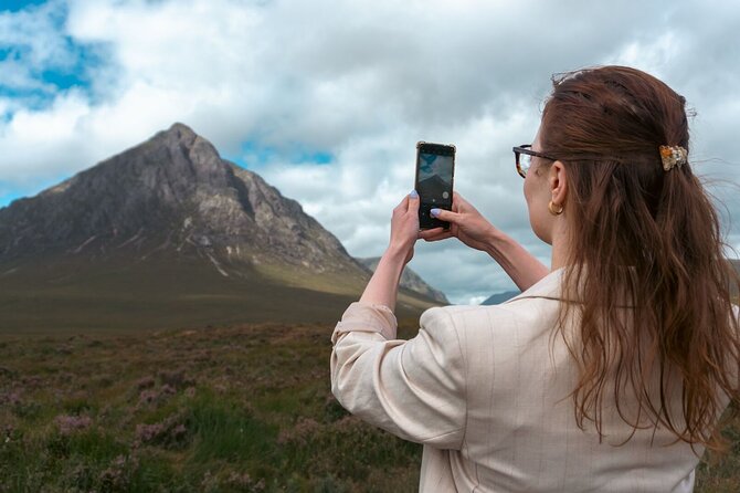 From Glasgow: Scottish Highlands and Loch Ness Day Tour - Glencoe and Glen Coe: the stop that makes the Highlands feel real