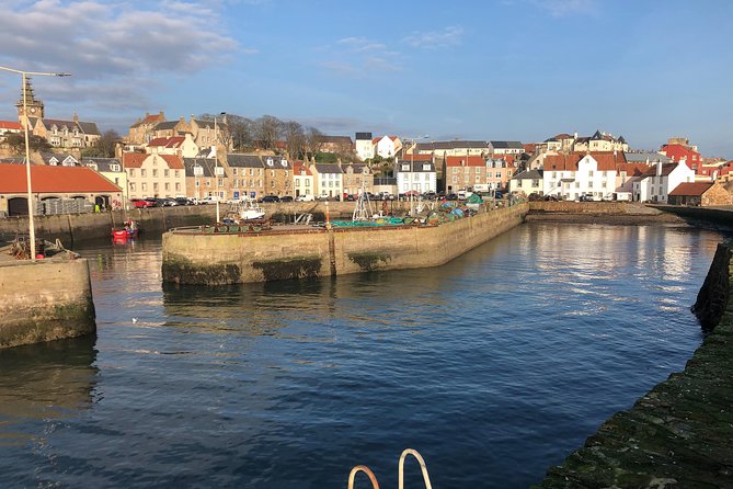 Full Day Tour to St Andrews, Dunfermline & the Fife Coast - Private pickup and how the van time works