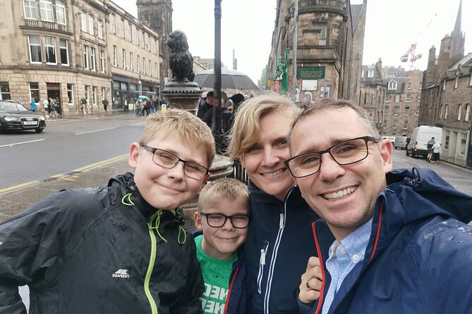 Ghosts of Edinburgh: Bloody Past Exploration Game and Tour - Practical tips to make it smooth, especially at night