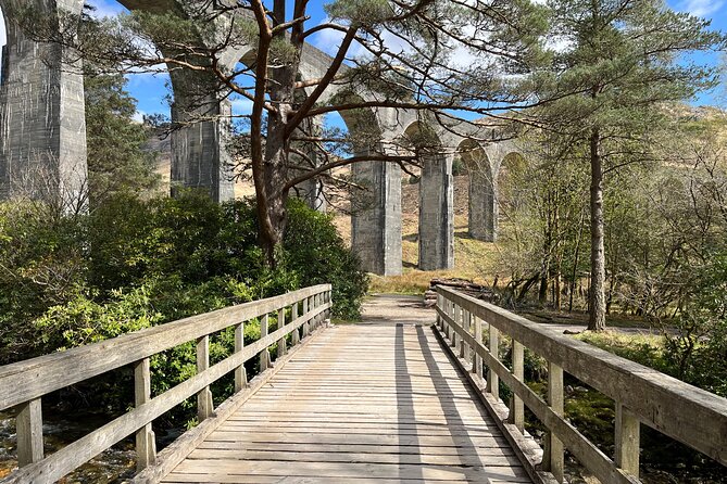 Glasgow: Glenfinnan Viaduct & The Highlands - Glencoe’s Three Sisters: quick stop, heavy backstory, strong photo light