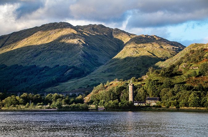 Glasgow: Glenfinnan Viaduct & The Highlands - Callander: the eastern gateway to the Highlands, and a smart place to end