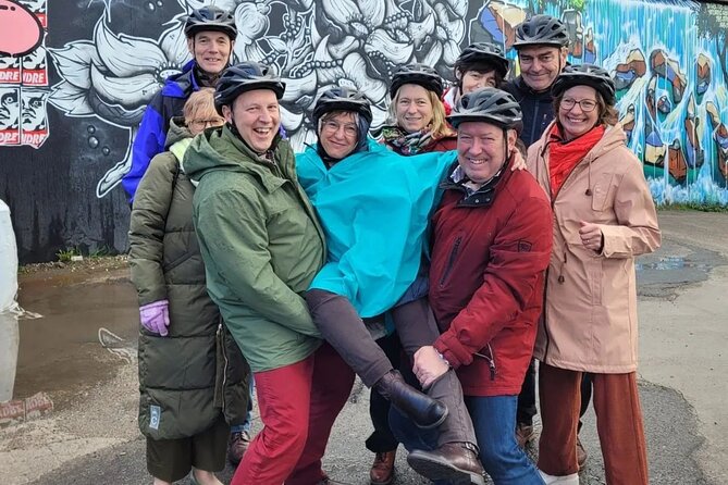 Glasgow Highlights Bike or Ebike Tour - Stop-by-stop: what you’ll see and what to pay attention to