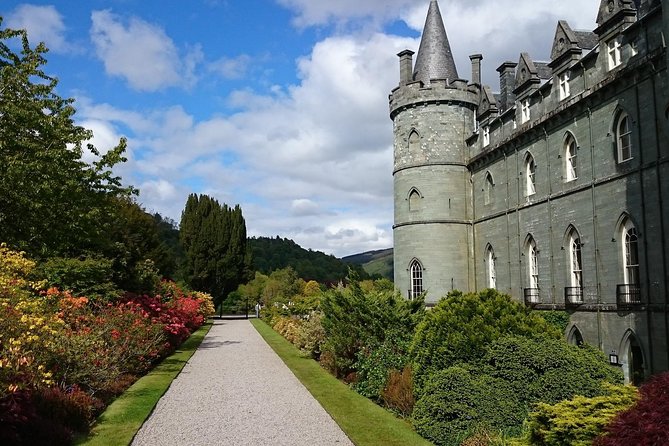 Glasgow: Oban, Glencoe & West Highland Castles - Inveraray Castle and Gardens: the grand start on Loch Fyne