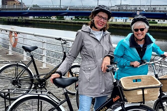 Glasgow Private Bike Tour: Highlights & Hidden Gems - Why pedaling works so well for a first look at Glasgow