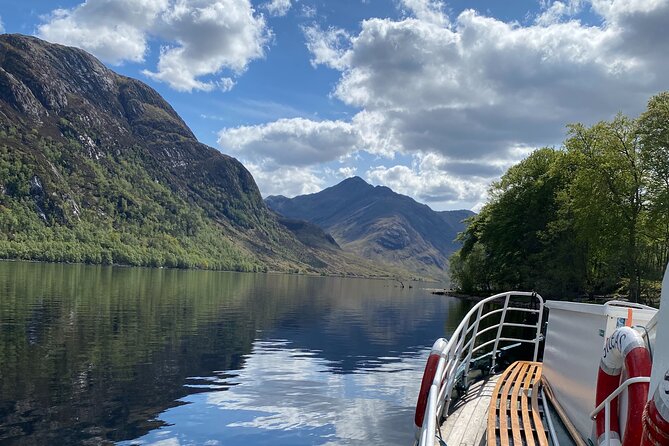 Glenaladale Cruise - Great for wizard spotting! - Stop 2, Glenfinnan Monument: A Short Water-Side Moment With Meaning
