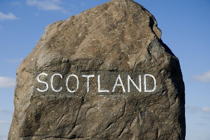 Hadrian's Wall & The Borders Tour from Edinburgh Incl. Admission - Birdoswald Photo Stop and Up-Close Fort Views