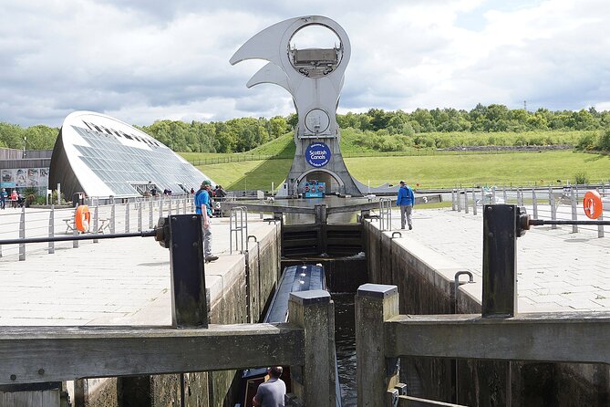 Half day Private Kelpies and Falkirk Wheel tour - Interior Kelpies Tickets: How to Make Optional Access Pay Off
