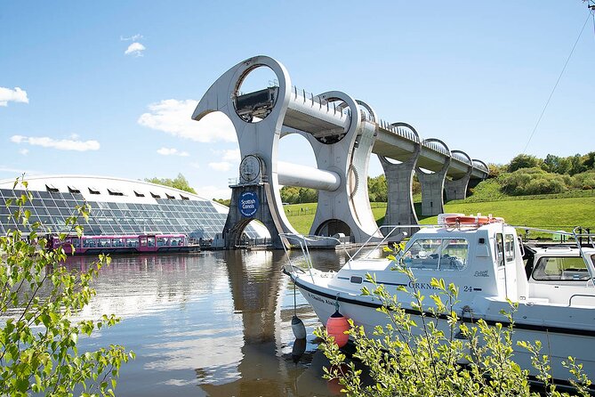 Half day Private Kelpies and Falkirk Wheel tour - Meeting Point, Pickup, and How the Timing Works