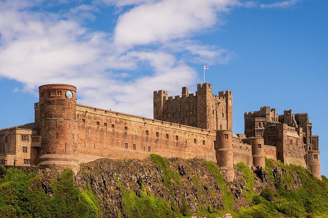 Harry Potter, Alnwick Castle, Bamburgh Castle, Seals Tour - A Private 9-Hour Day From Edinburgh With Film Locations and Sea Air