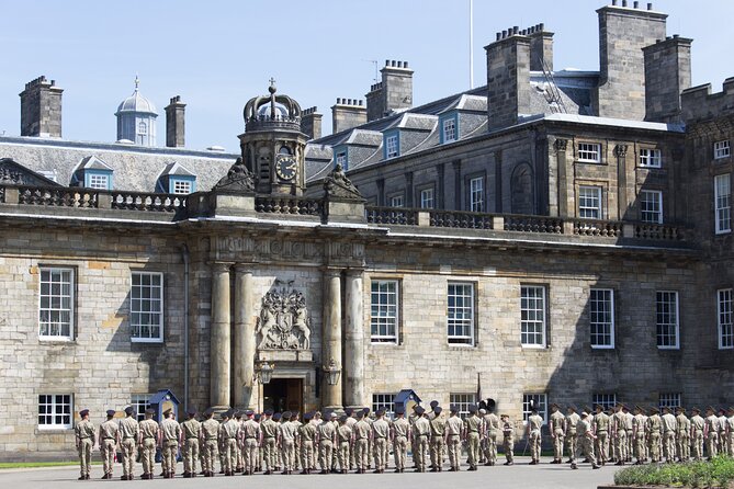 Harry Potter Edinburgh Top Sights Tour with Holyrood Palace - Royal Mile to Waverley Station: Trains, Views, and Inspiration