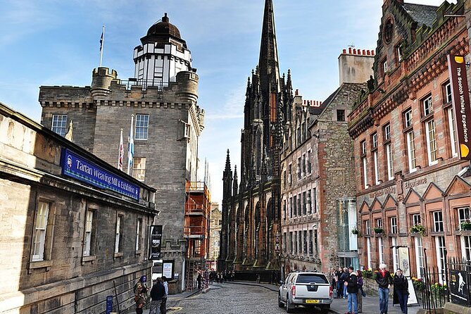 Harry Potter’s Edinburgh: A Self-Guided Audio Tour - Victoria Street: Harry Potter Shops, Easy Wandering, and Photo Stops