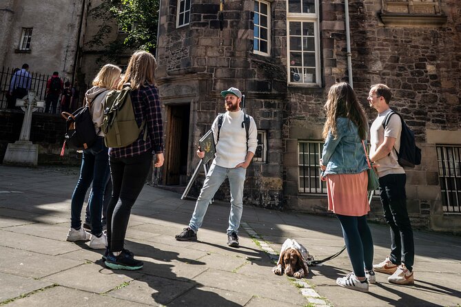 Harry Potter's Edinburgh Tour and House of Illusions Experience - Stop 5, Old Town Streets: Atmospheric Walk, Real Landmarks
