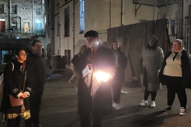 Haunted Histories walking Tour - Barrie’s Close: Claustrophobic Closes and Wynds