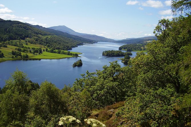 Highland Lochs, Glens & Whisky Day Tour Including Admission - How this 10-hour Highlands loop starts and flows