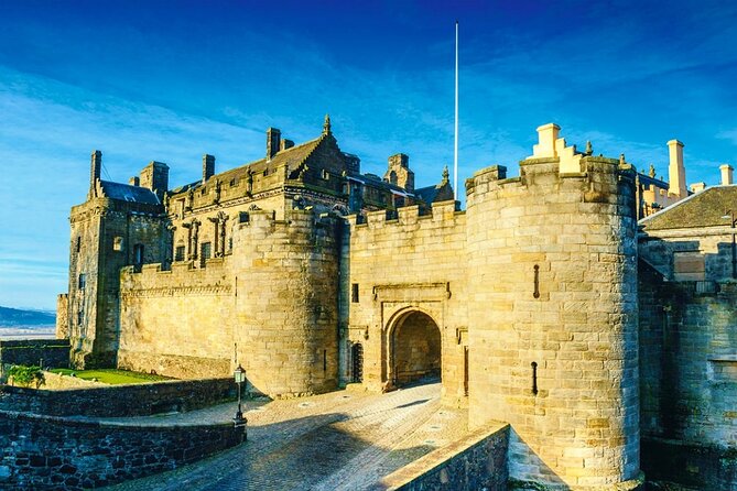 Highlights of Scotland Custom Private Tour from Edinburgh - The Kelpies and Stirling Castle: where Scotland’s “power” shows up fast