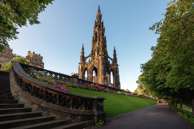 Historic Edinburgh and Rosslyn Chapel Full-Day Private Tour in a Premium Minivan - Price and value: what you are actually buying