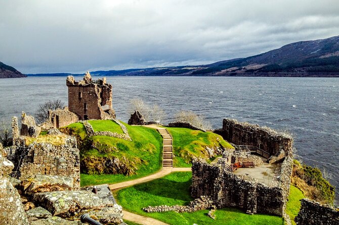 Inverness Highlands Bucket List Tour - Urquhart Castle Ruins: Grant Tower Views and a Glimpse Into Medieval Life